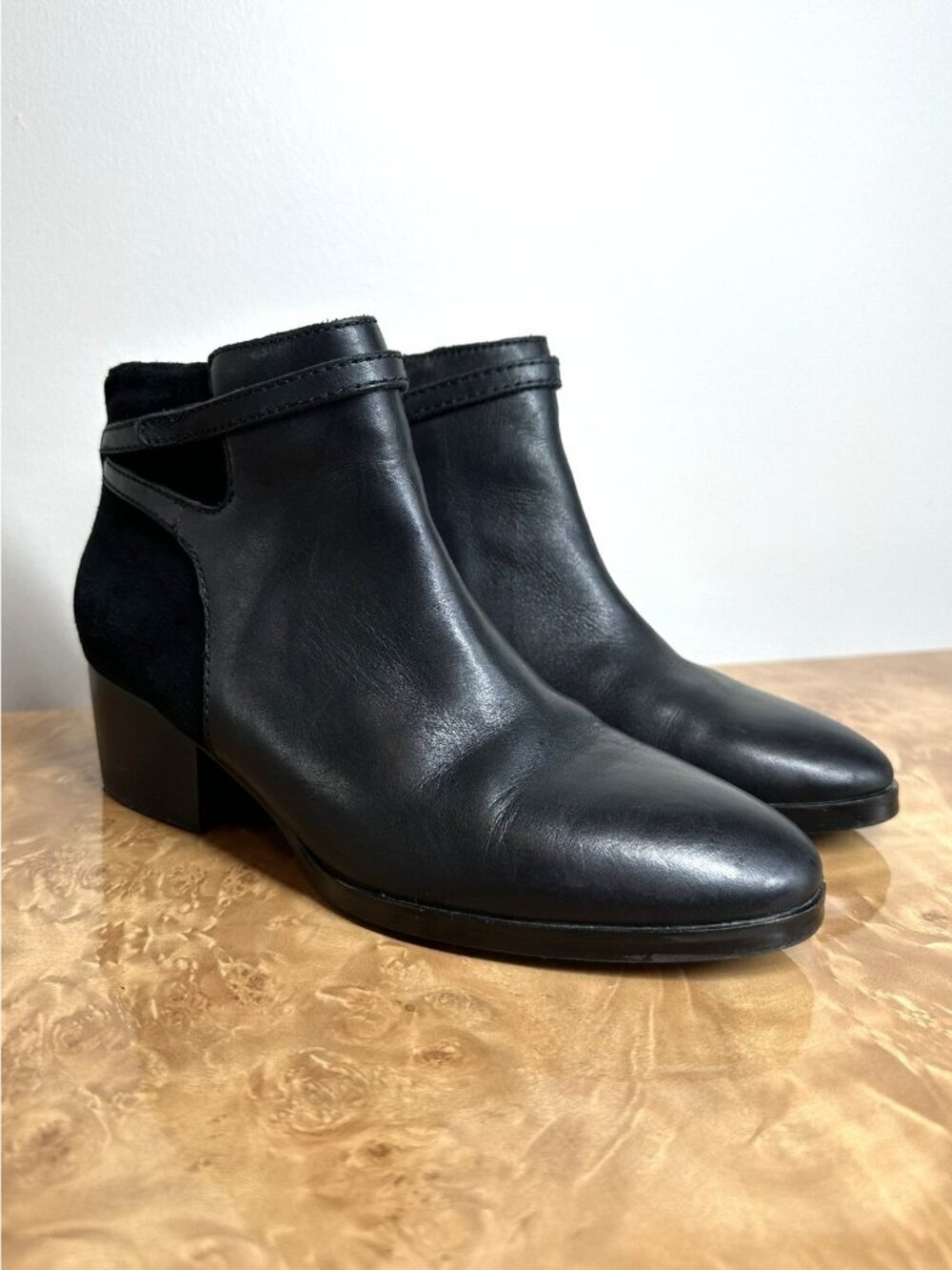 Ralph Lauren Damara Black Leather Suede Ankle Booties Block Heel Size 7 B Zip
